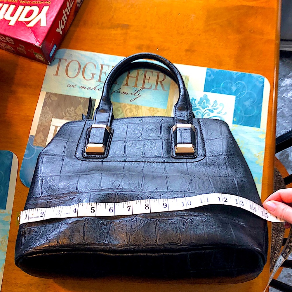 Sondra Roberts Squared handbag - Picture 6 of 12